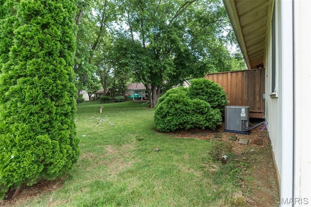 18 Novella Dr, Saint Peters, MO 63376 - view of grassy yard