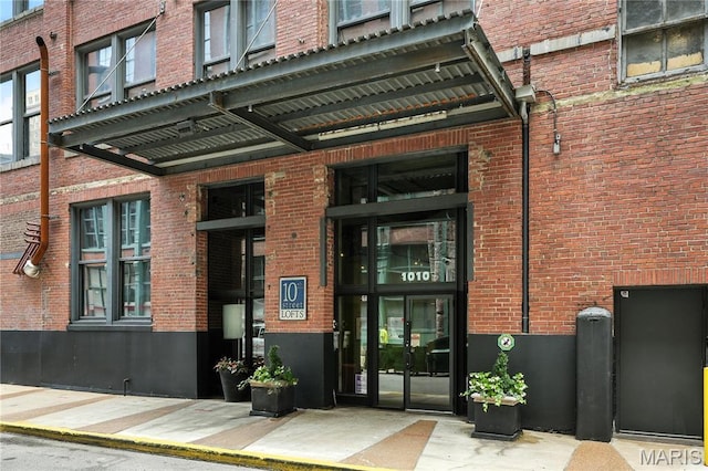 1010 Saint Charles St Unit 402, Saint Louis, MO 63101