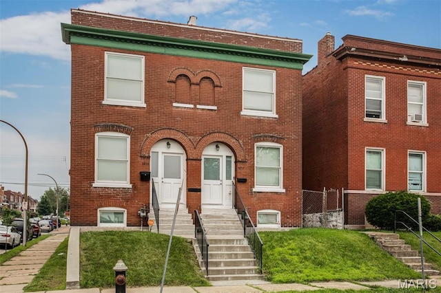 3857 Virginia Ave, Saint Louis, MO 63118 - photo 2