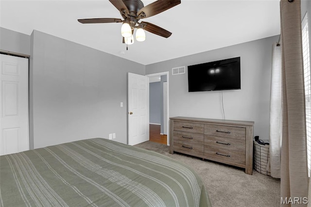 818 Sugar Valley Ct, Saint Peters, MO 63376 - bedroom with light colored carpet and a ceiling fan