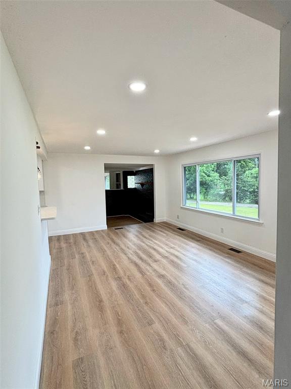 1439 Elliot St, Eureka, MO 63025