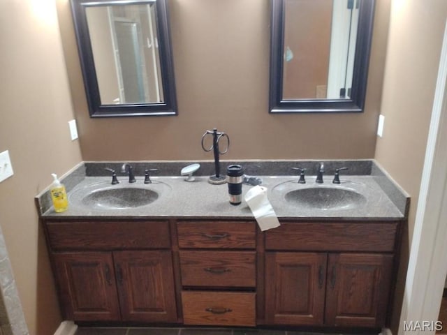 1107 Daffodil St, Sikeston, MO 63801 - bathroom with double vanity
