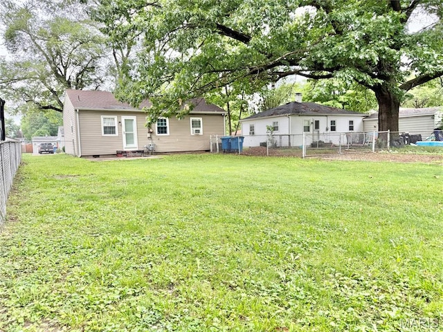 3212 Rodger Ave, Granite City, IL 62040 - view of fenced backyard