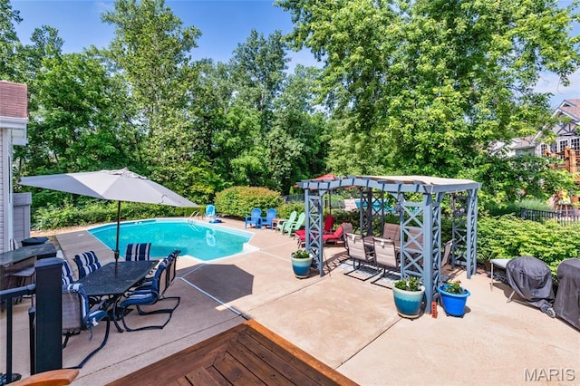 221 Meriwether Lewis Dr, Ofallon, MO 63368 - view of pool featuring a patio