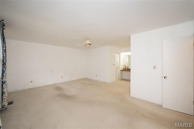 14898 Pheasant Hill Ct, Chesterfield, MO 63017 - unfurnished room with light colored carpet and ceiling fan