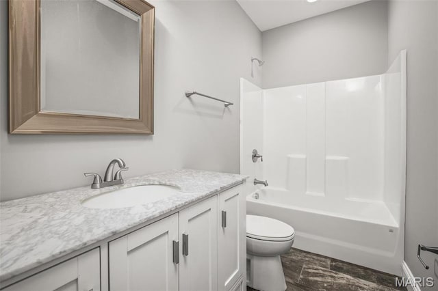 3400 Vista Ave, Saint Louis, MO 63104 - bathroom featuring vanity and washtub / shower combination