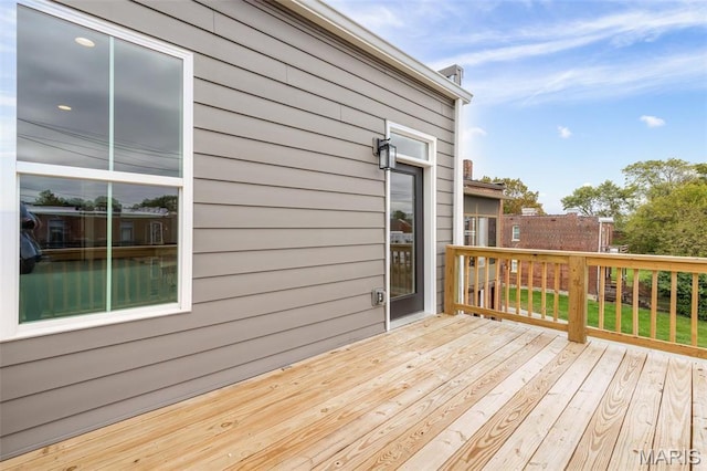 3400 Vista Ave, Saint Louis, MO 63104 - view of wooden deck