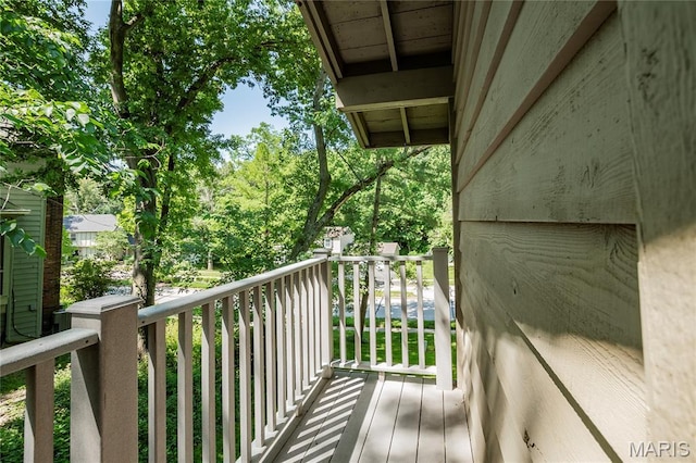 12827 Huntercreek Rd, Des Peres, MO 63131 - photo 27