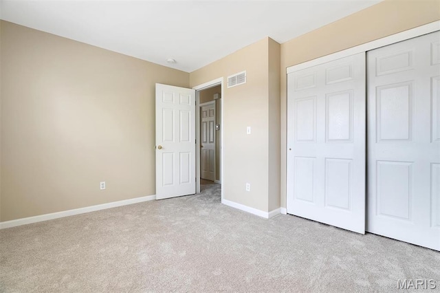 536 White Fence Dr, Wentzville, MO 63385 - unfurnished bedroom featuring carpet flooring and a closet