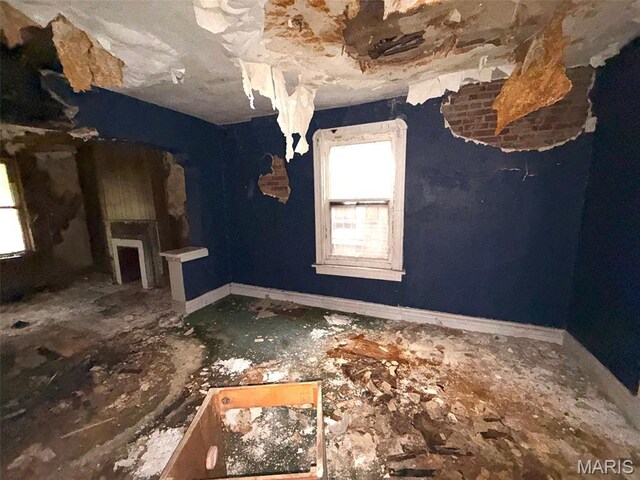 4204 E Lexington Ave, Saint Louis, MO 63115 - photo 7