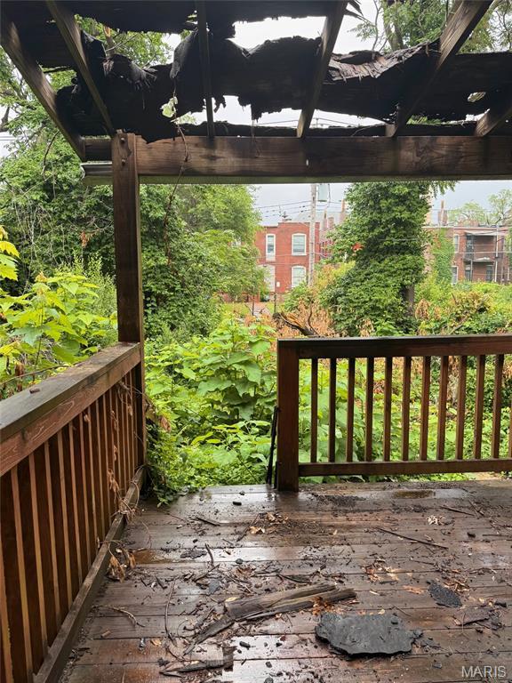 4204 E Lexington Ave, Saint Louis, MO 63115 - photo 11