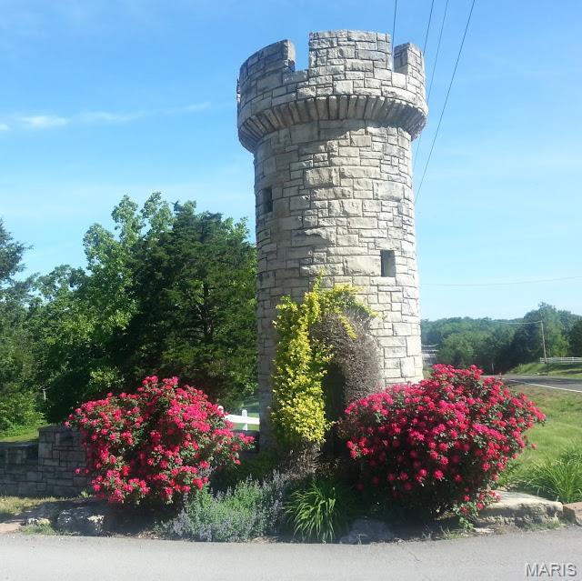 6-115 Constitution, De Soto, MO 63020