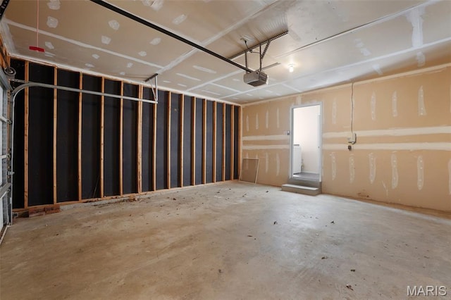 527 Wetherby Terrace Dr, Ballwin, MO 63021 - garage featuring a garage door opener