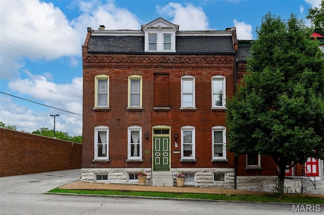 1115 Lynch St, Saint Louis, MO 63118 - photo 2