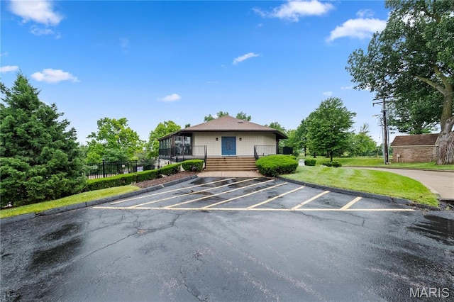 12107 Autumn Lakes Dr, Maryland Heights, MO 63043 - view of uncovered parking lot
