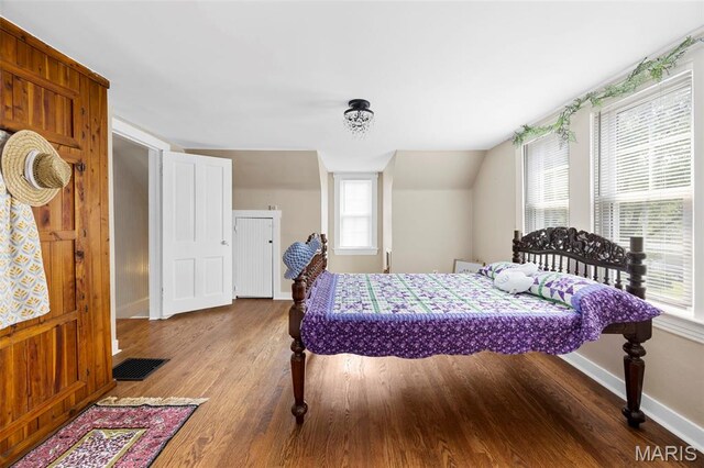 726 S 8th St, Saint Charles, MO 63301 - photo 20