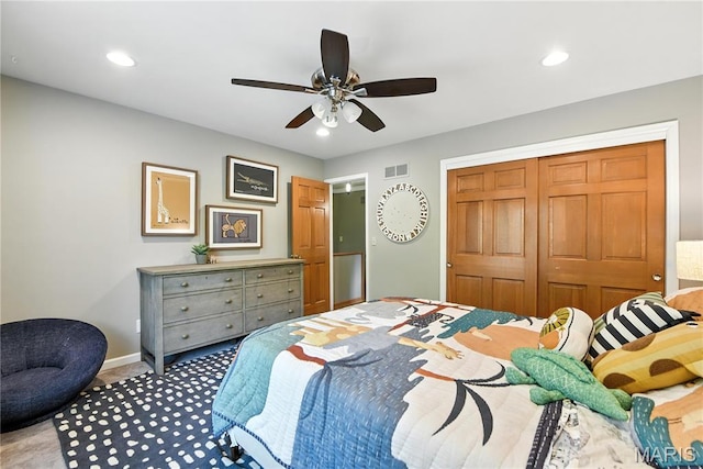 3 Morganfield Ct, Chesterfield, MO 63005 - carpeted bedroom featuring recessed lighting, a ceiling fan, and a closet