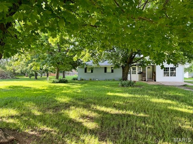 114 Lambert Ave, Sikeston, MO 63801 - photo 2