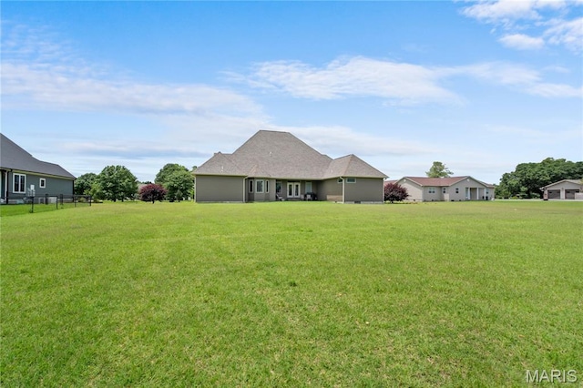 108 Jennings Ln, Sikeston, MO 63801 - view of green lawn