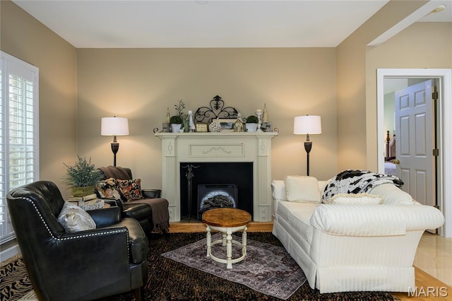 1001 Laurel Bend Ct S, Kirkwood, MO 63122 - living room with a fireplace