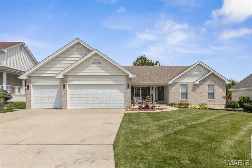 6 Greenbriar Moors Ct, Saint Peters, MO 63376 - photo 1