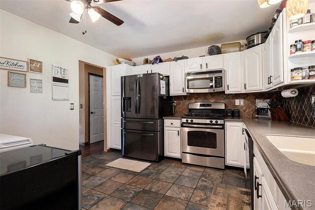 2827 Windford Dr, Saint Louis, MO 63129 - photo 8