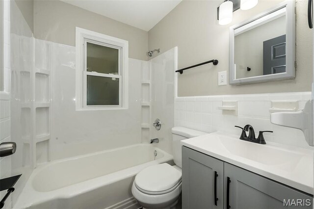 10327 Ashbrook Dr, Saint Louis, MO 63137 - photo 14