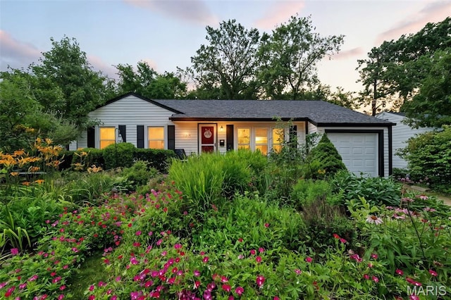 7142 Circleview Dr, Gravois Township, MO 63123 - ranch-style house with an attached garage