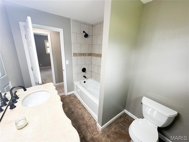 6484 County Road 3180, Salem, MO 65560 - full bath featuring vanity, shower / bathtub combination, and tile patterned floors