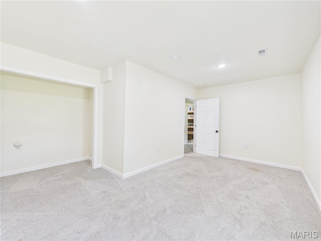 16107 Hummingbird Ln, Saint Robert, MO 65584 - spare room with light carpet and recessed lighting