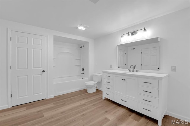 408 Bluff Meadow Dr, Ellisville, MO 63021 - full bath featuring vanity, wood finished floors, and shower / tub combination