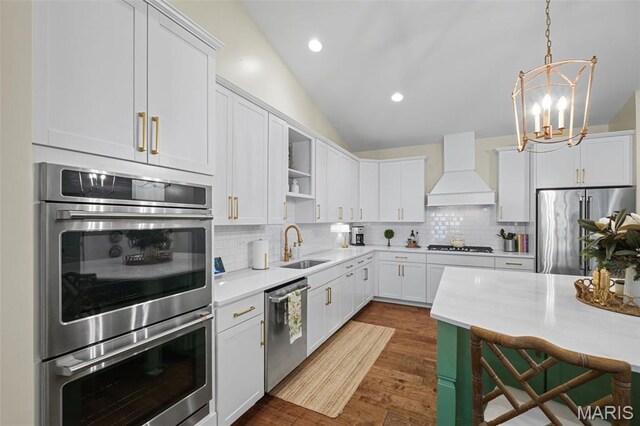 1325 Spring Snow Dr, Frontenac, MO 63131