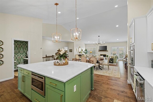 1325 Spring Snow Dr, Frontenac, MO 63131
