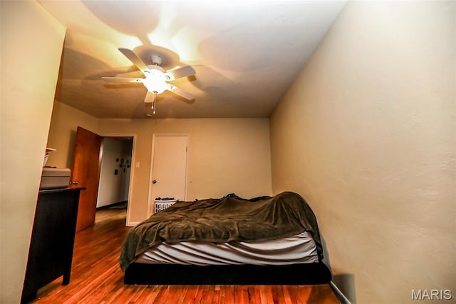 2909 Grand Ave, Granite City, IL 62040 - bedroom featuring dark wood finished floors and ceiling fan