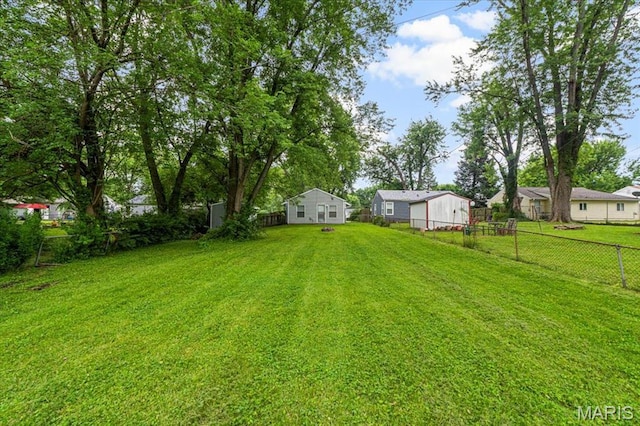 12 Mcnulty Dr, Florissant, MO 63031 - view of fenced backyard