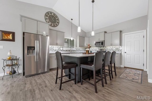 805 Cimarron Meadows Dr, Wentzville, MO 63385