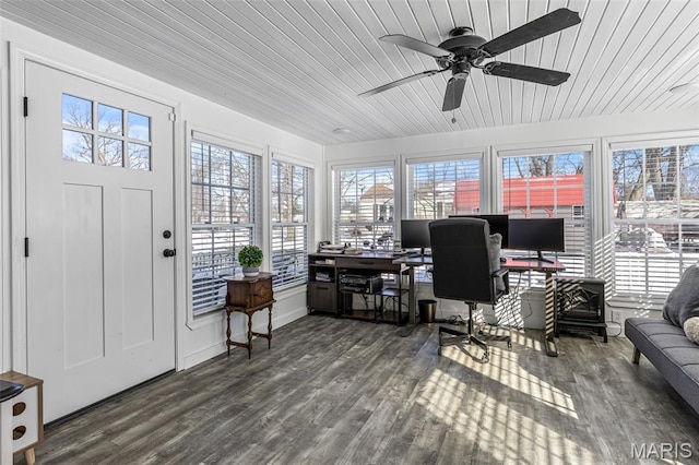 402 S Walker St, Montgomery City, MO 63361 - sunroom featuring healthy amount of natural light