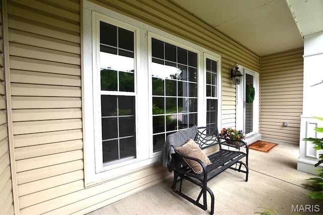 555 Southern Hills Dr, Eureka, MO 63025