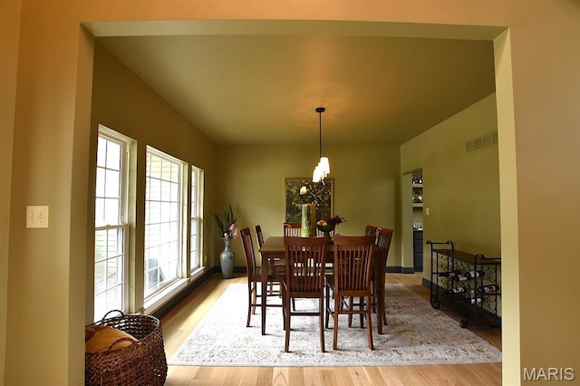 555 Southern Hills Dr, Eureka, MO 63025