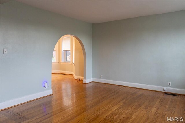 3216 S Big Bend Blvd, Saint Louis, MO 63143
