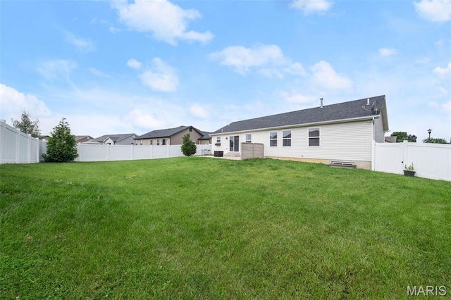 80 Brookshire Creek Dr, Wentzville, MO 63385 - rear view of house with a fenced backyard
