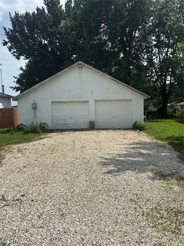 1004 W Taylor St, Bowling Green, MO 63334 - view of detached garage