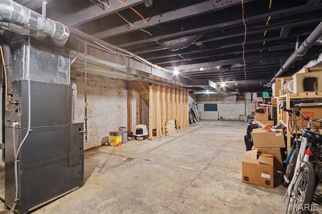 3452 Osage St, Saint Louis, MO 63118 - unfinished below grade area with heating unit