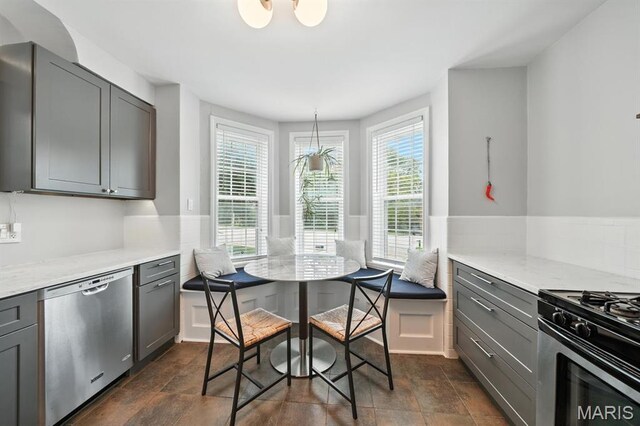 7530 Cromwell Dr Unit 1S, Saint Louis, MO 63105