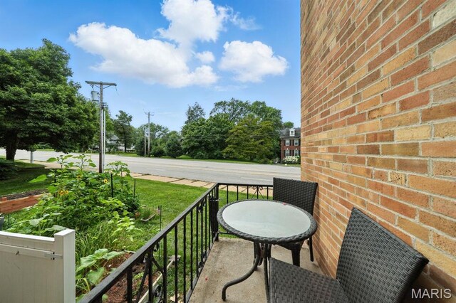 7530 Cromwell Dr Unit 1S, Saint Louis, MO 63105