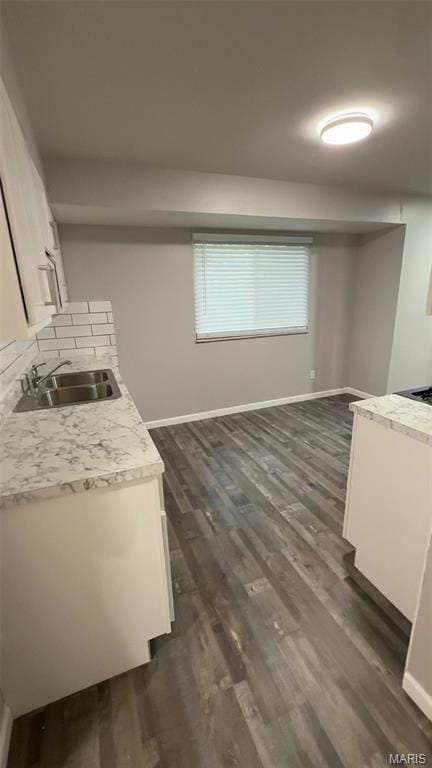 10528 Langford Dr, Saint Louis, MO 63136 - photo 23