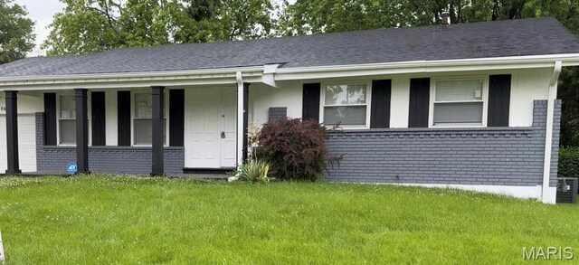 10528 Langford Dr, Saint Louis, MO 63136 - photo 1