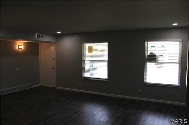 10528 Langford Dr, Saint Louis, MO 63136 - photo 24