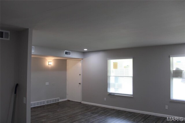 10528 Langford Dr, Saint Louis, MO 63136 - photo 25