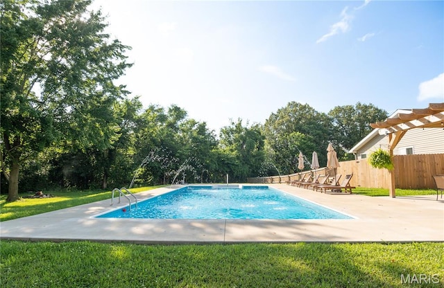 16533 Chateau Ln, Dexter, MO 63841 - view of pool featuring a patio and view of wooded area